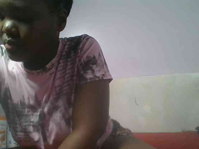 Sexyicey webcam