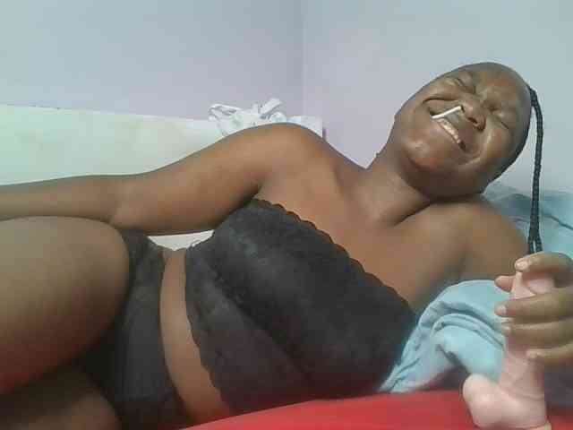 Sexyicey webcam