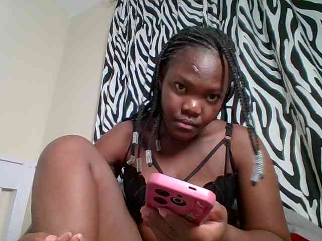 Sexyicey webcam