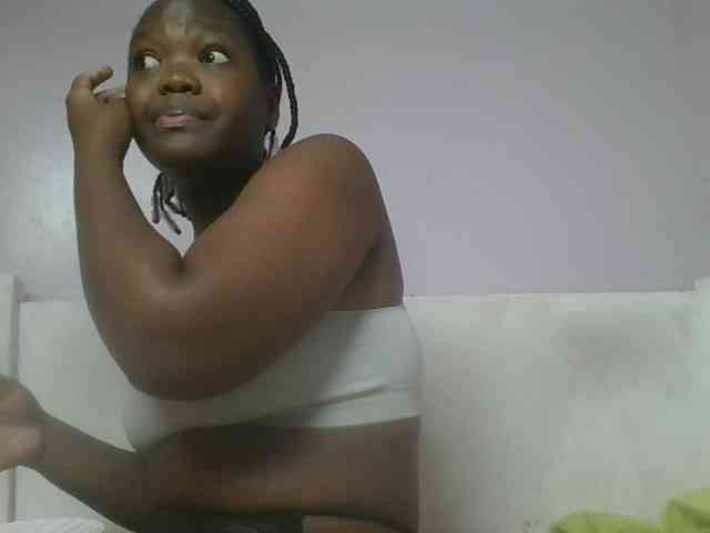 Sexyicey webcam