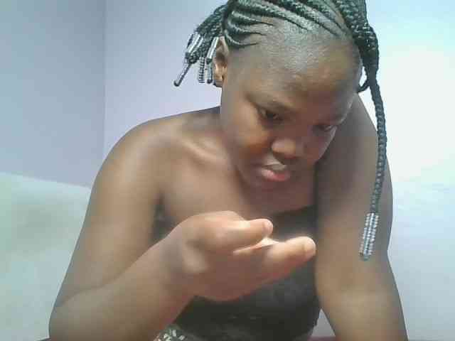 Sexyicey webcam