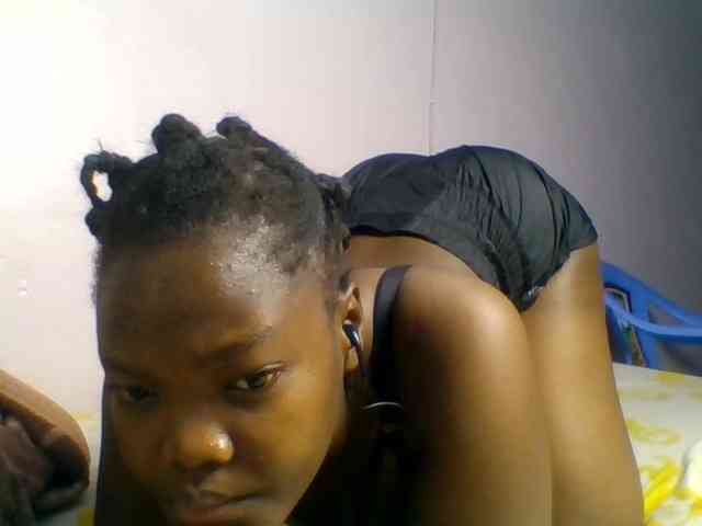 Sexyicey webcam