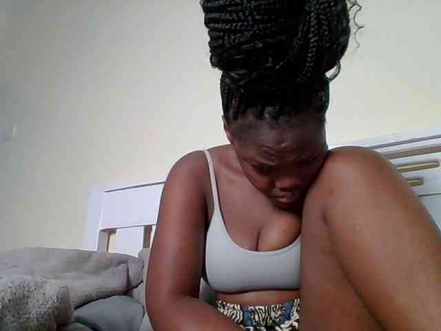 Sexyicey webcam