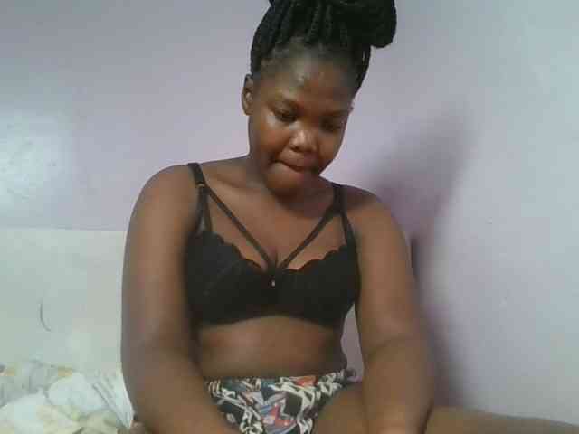 Sexyicey webcam