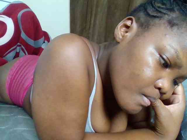 Sexyicey webcam