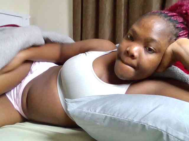 Sexyicey webcam