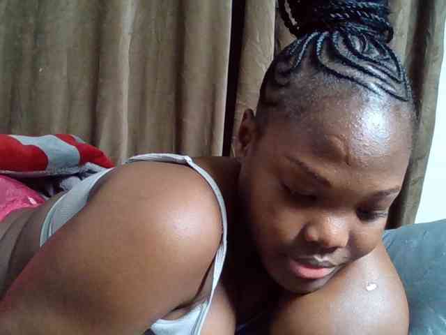 Sexyicey webcam