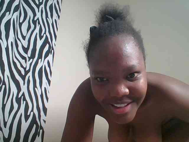Sexyicey webcam