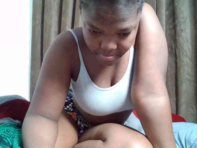 Sexyicey webcam