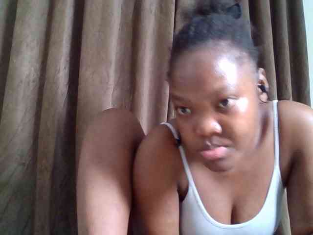 Sexyicey webcam