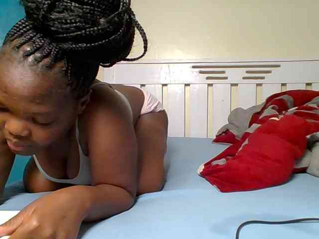 Sexyicey webcam