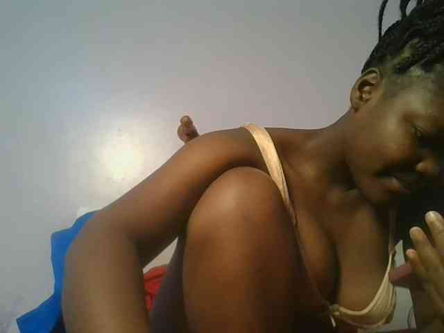 Sexyicey webcam
