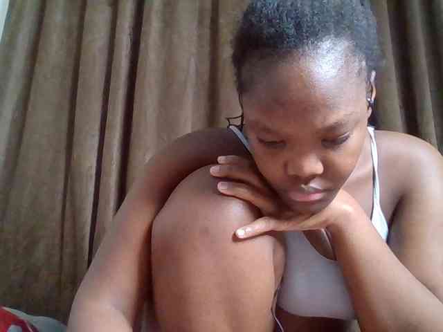 Sexyicey webcam
