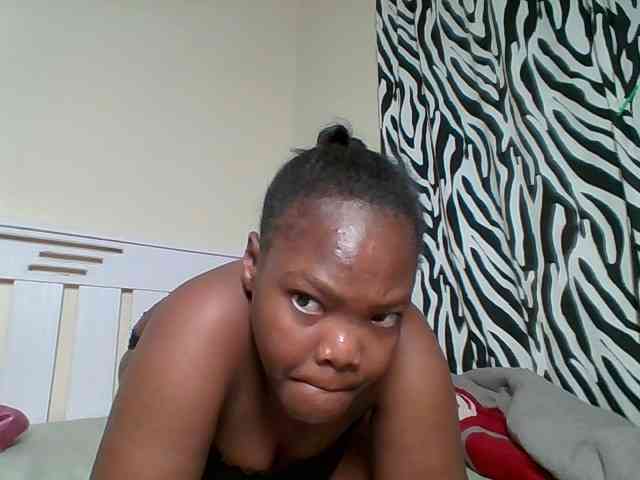 Sexyicey webcam