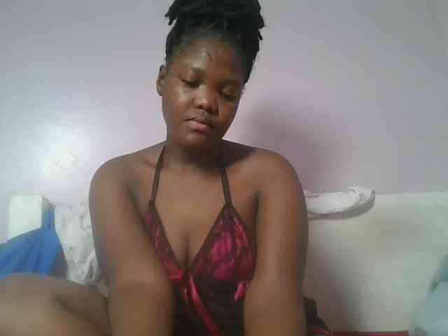 Sexyicey webcam