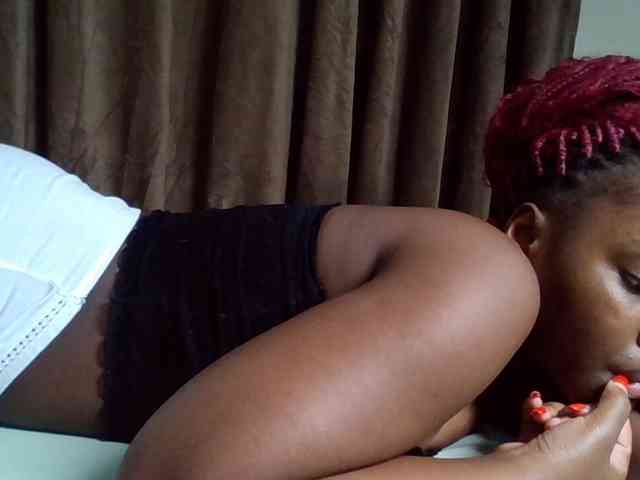 Sexyicey webcam