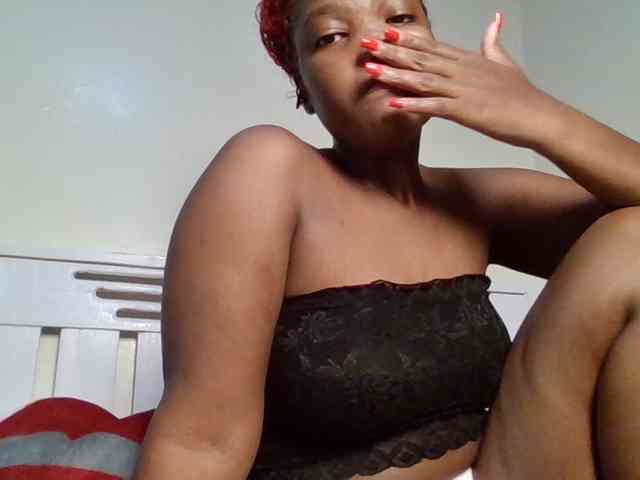 Sexyicey webcam