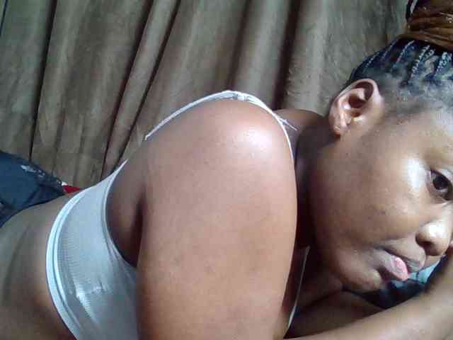 Sexyicey webcam