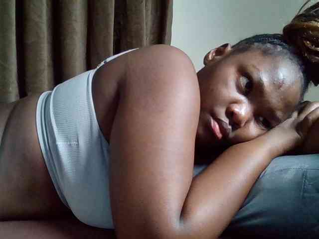 Sexyicey webcam