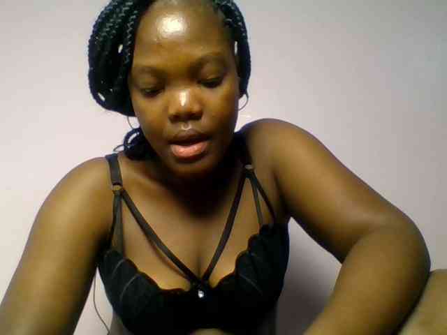 Sexyicey webcam
