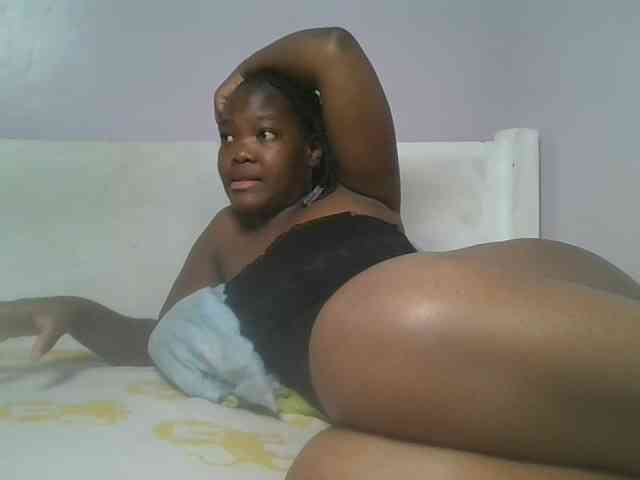 Sexyicey webcam