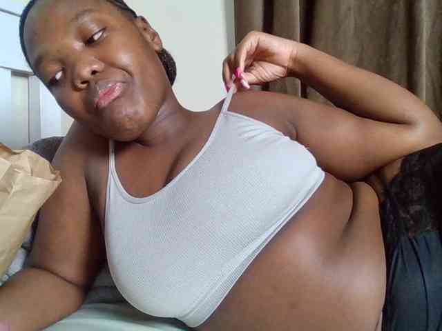 Sexyicey webcam