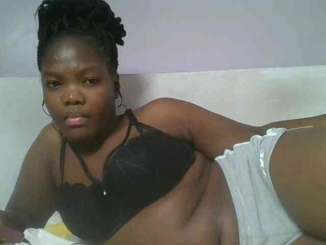 Sexyicey webcam