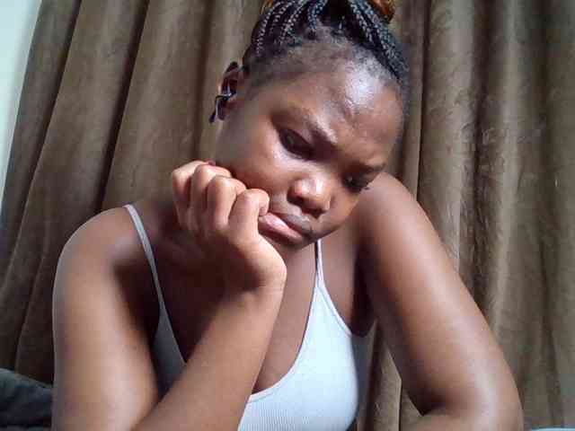 Sexyicey webcam