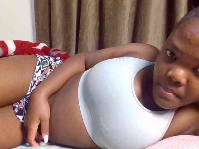 Sexyicey webcam
