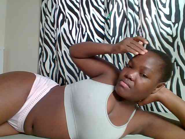 Sexyicey webcam