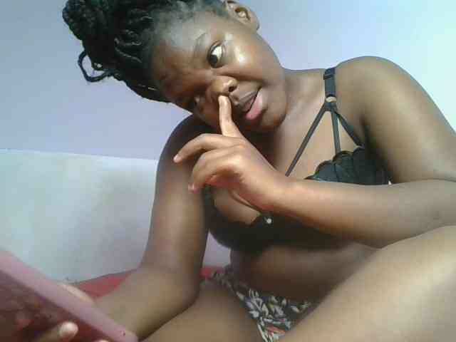 Sexyicey webcam