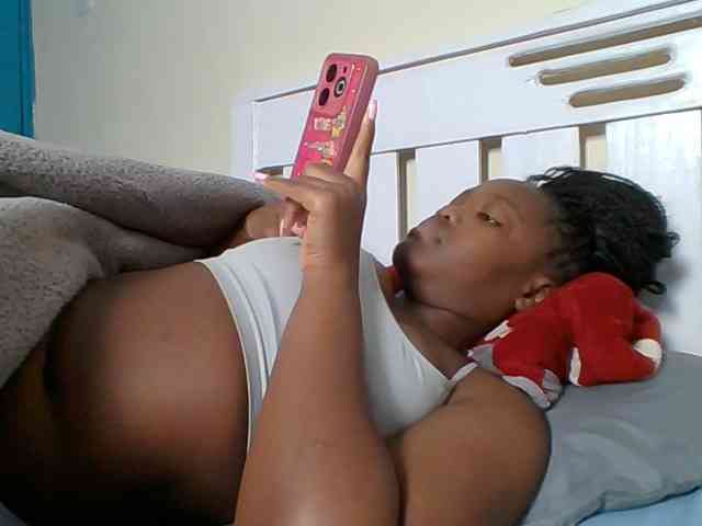 Sexyicey webcam