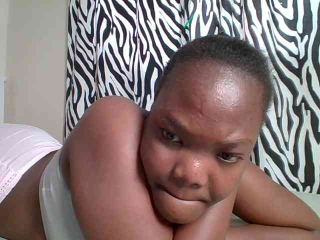 Sexyicey webcam
