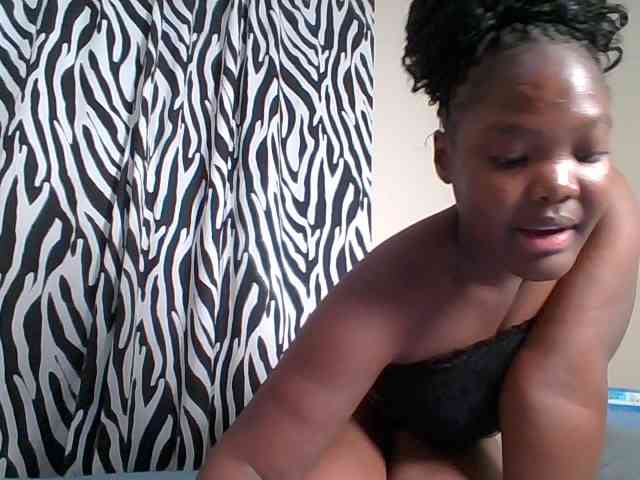 Sexyicey webcam