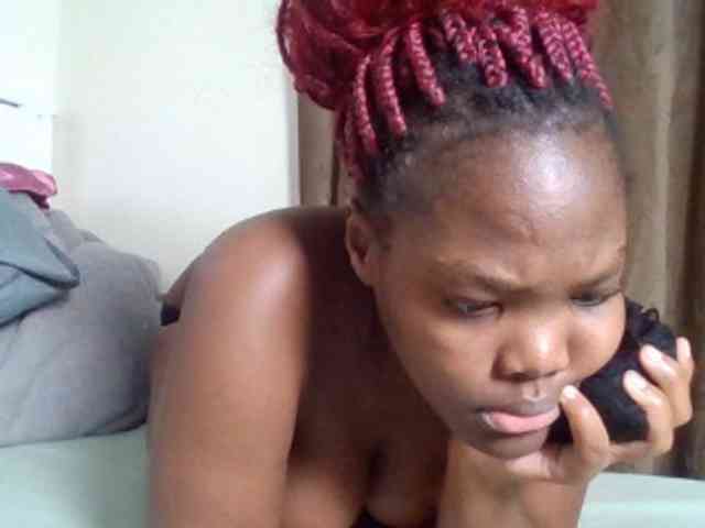 Sexyicey webcam