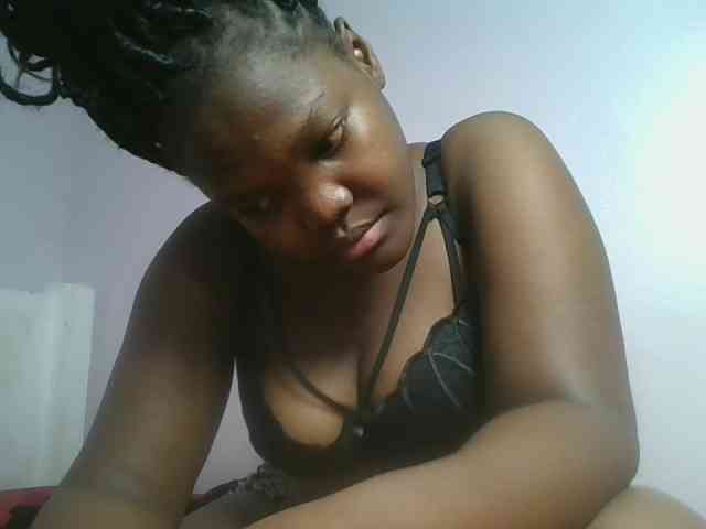 Sexyicey webcam