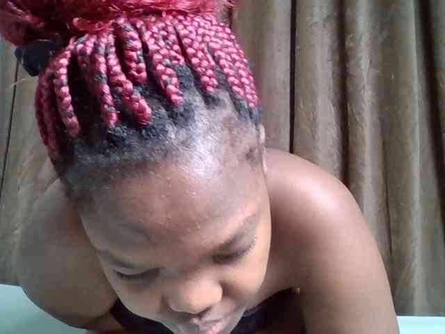 Sexyicey webcam