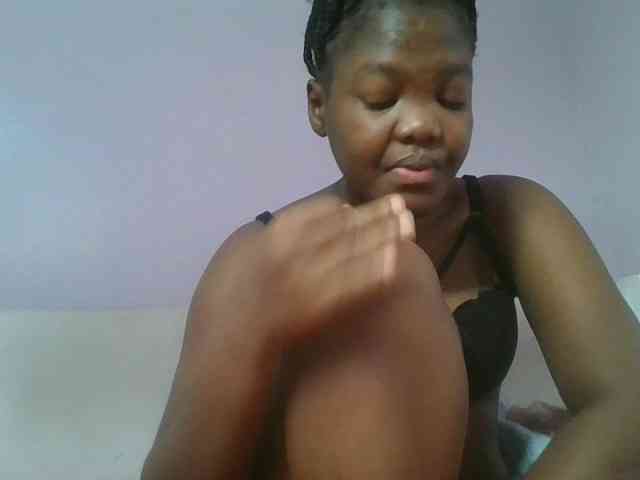 Sexyicey webcam