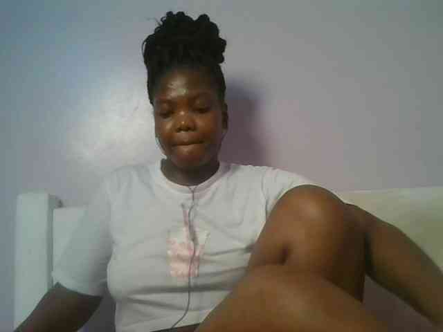Sexyicey webcam