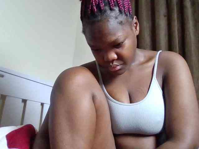 Sexyicey webcam