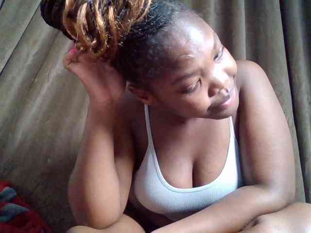 Sexyicey webcam
