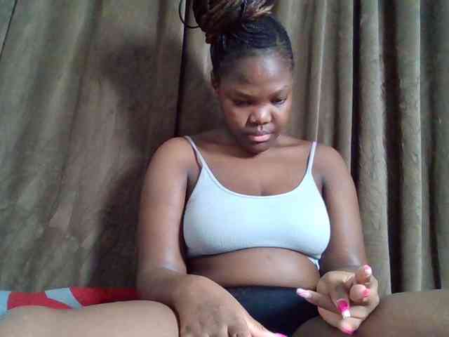 Sexyicey webcam
