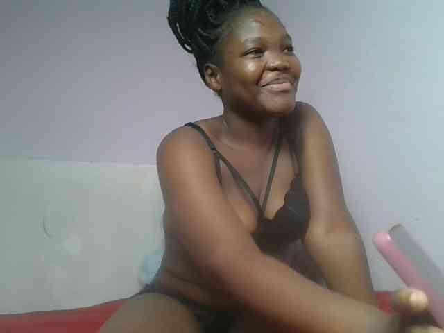 Sexyicey webcam