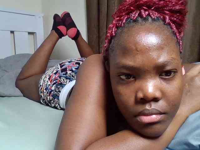 Sexyicey webcam