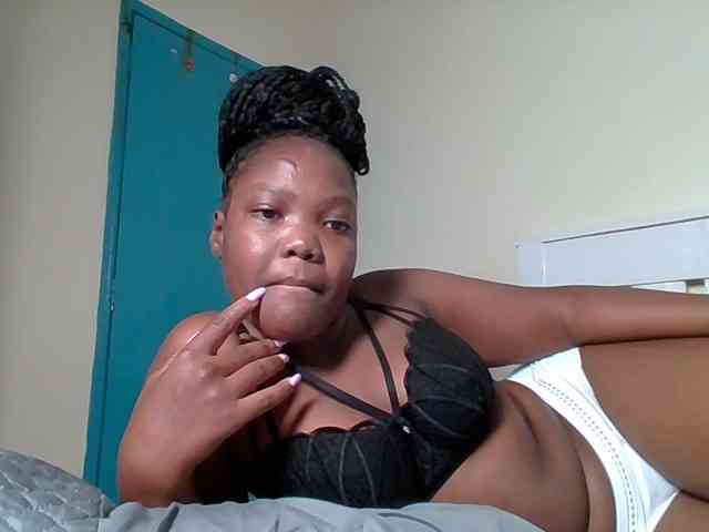 Sexyicey webcam