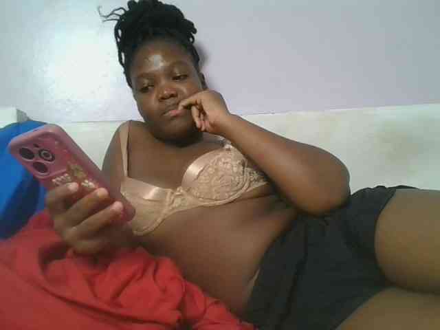 Sexyicey webcam