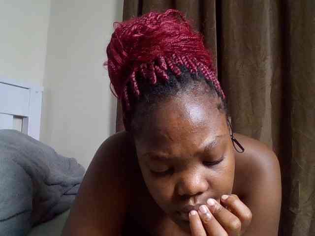 Sexyicey webcam