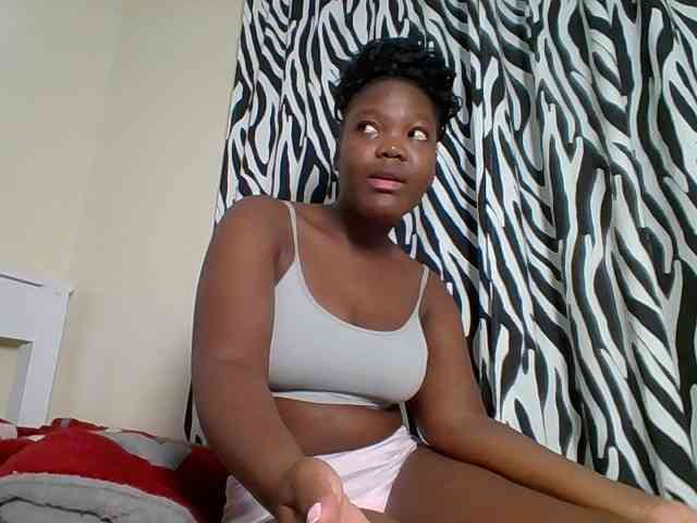 Sexyicey webcam