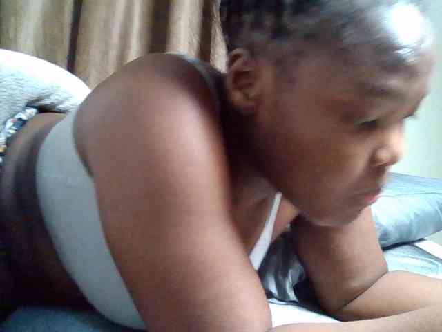 Sexyicey webcam