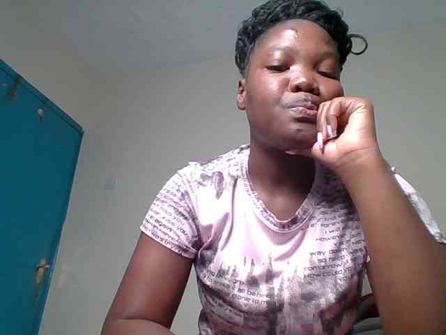 Sexyicey webcam